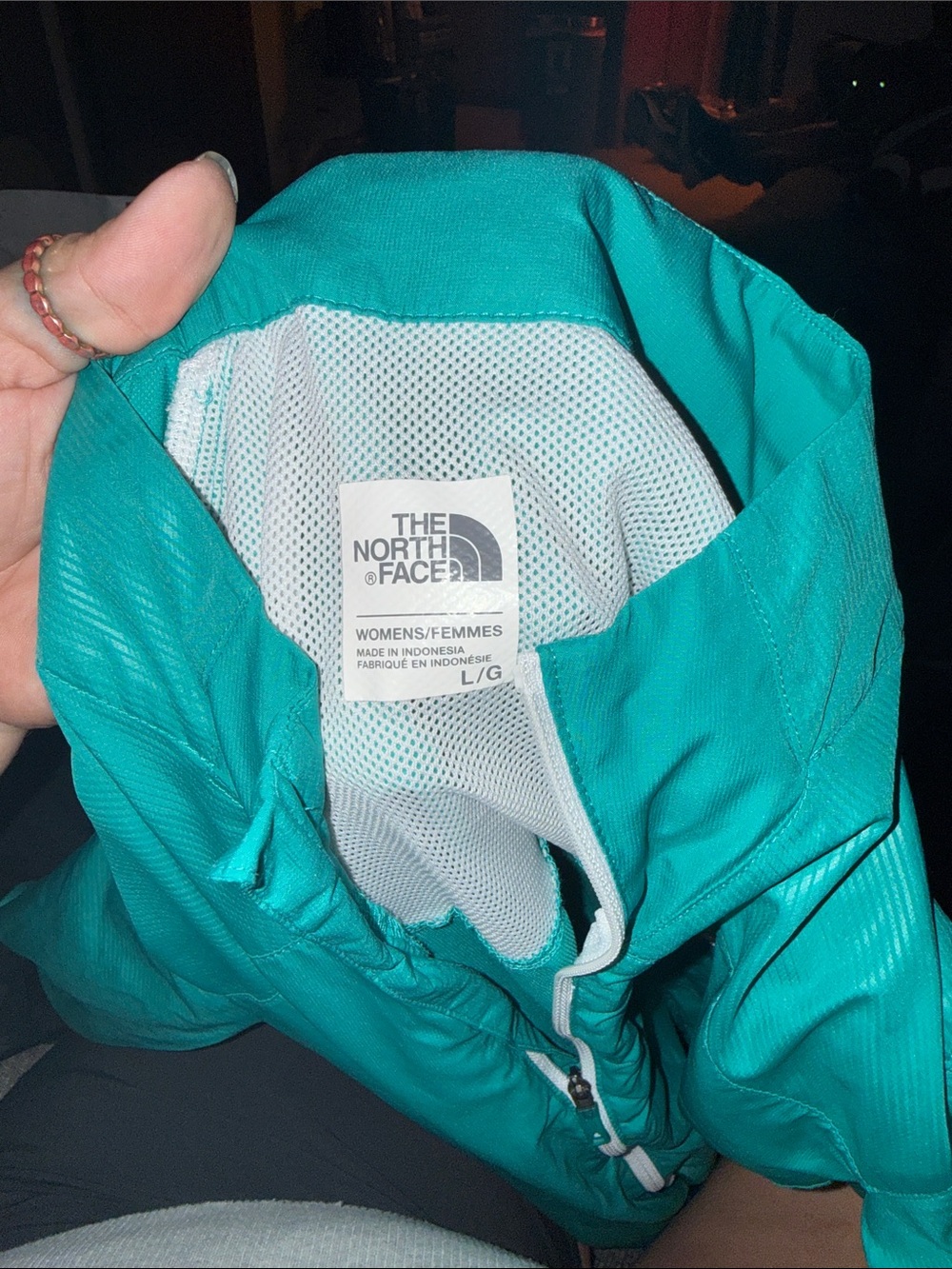 The North Face Women’s Teal Utility Jacket with Hood - Picture 2 of 4